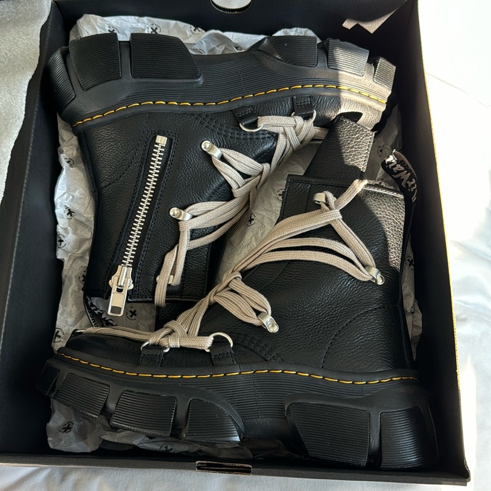 Rare Rick Owens Dr. Martens 1460 DMXL Megalace Boots US Men 7/Women 8, worn once